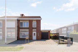 Info & Visit: 051 62 66 99 - Voor de beschrijving en de wettelijke informatieplicht (art.5.2.6 VCRO en Watertoets, EPC, EPC-nummer,…) verwijzen...