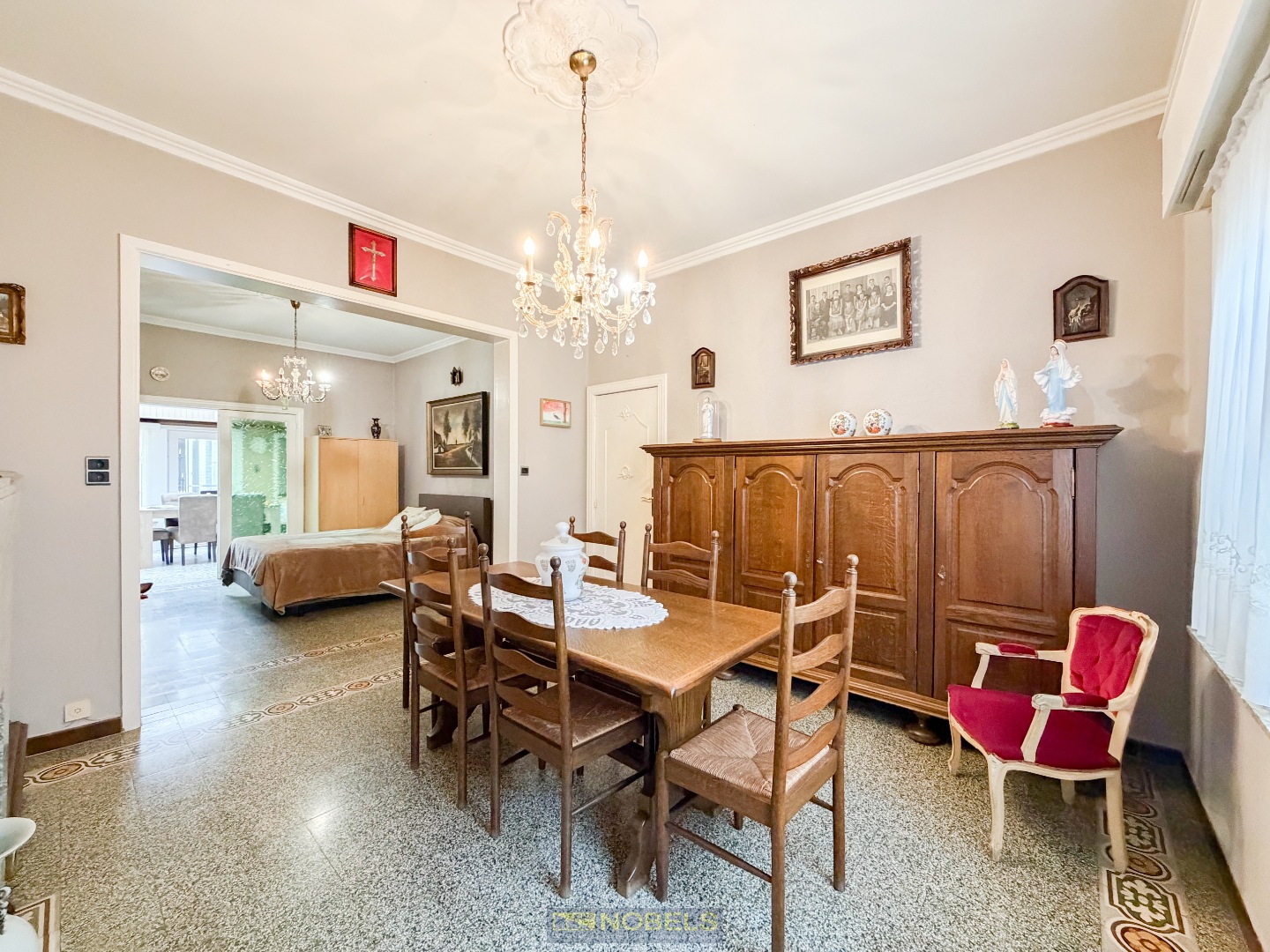 Te koop, Karaktervolle gesloten bebouwing met diepe tuin te Nederbrakel! - foto 2