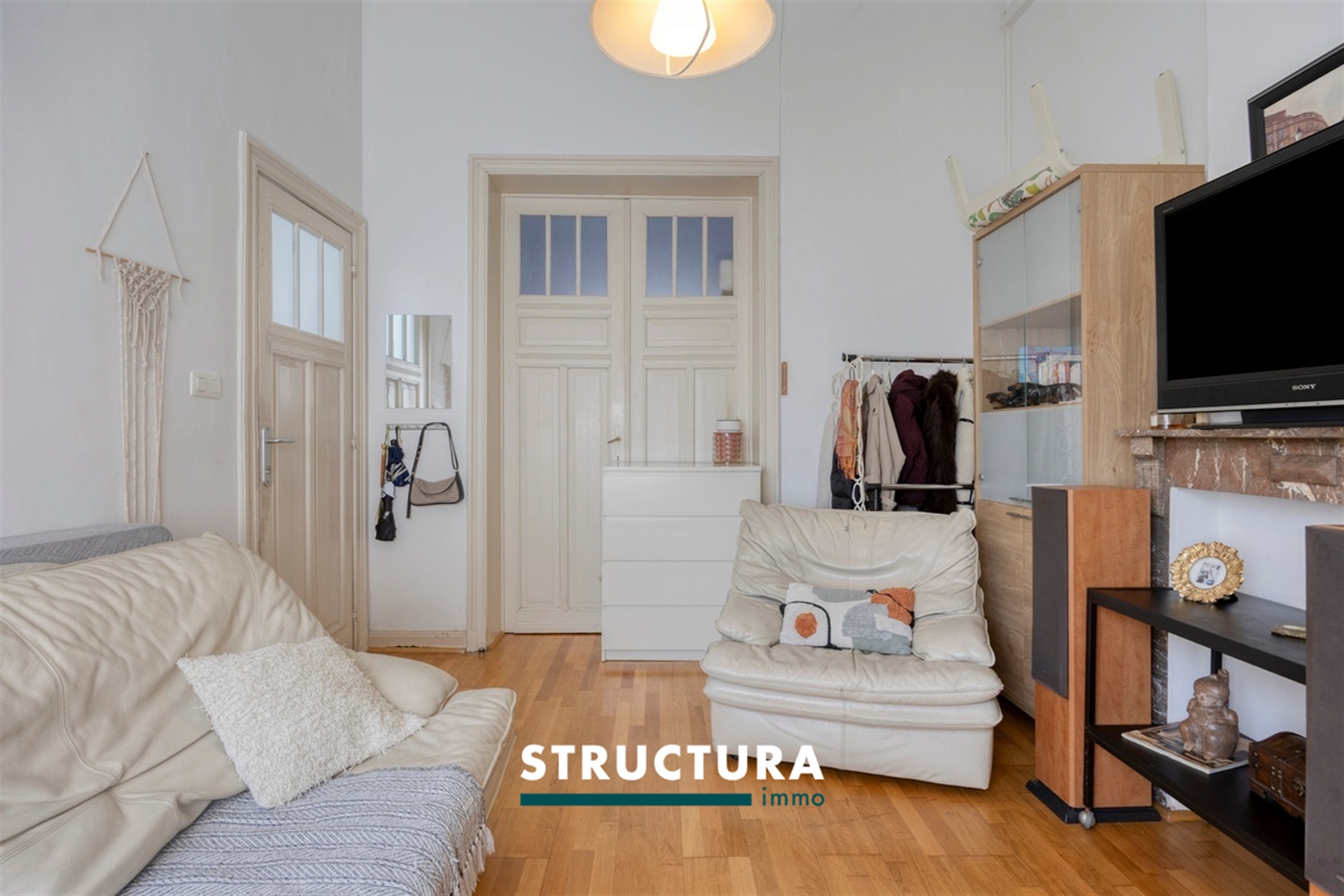 Veelzijdige woning (kangoeroewonen, wonen/werken, ...) met tuin en oprit - foto 5