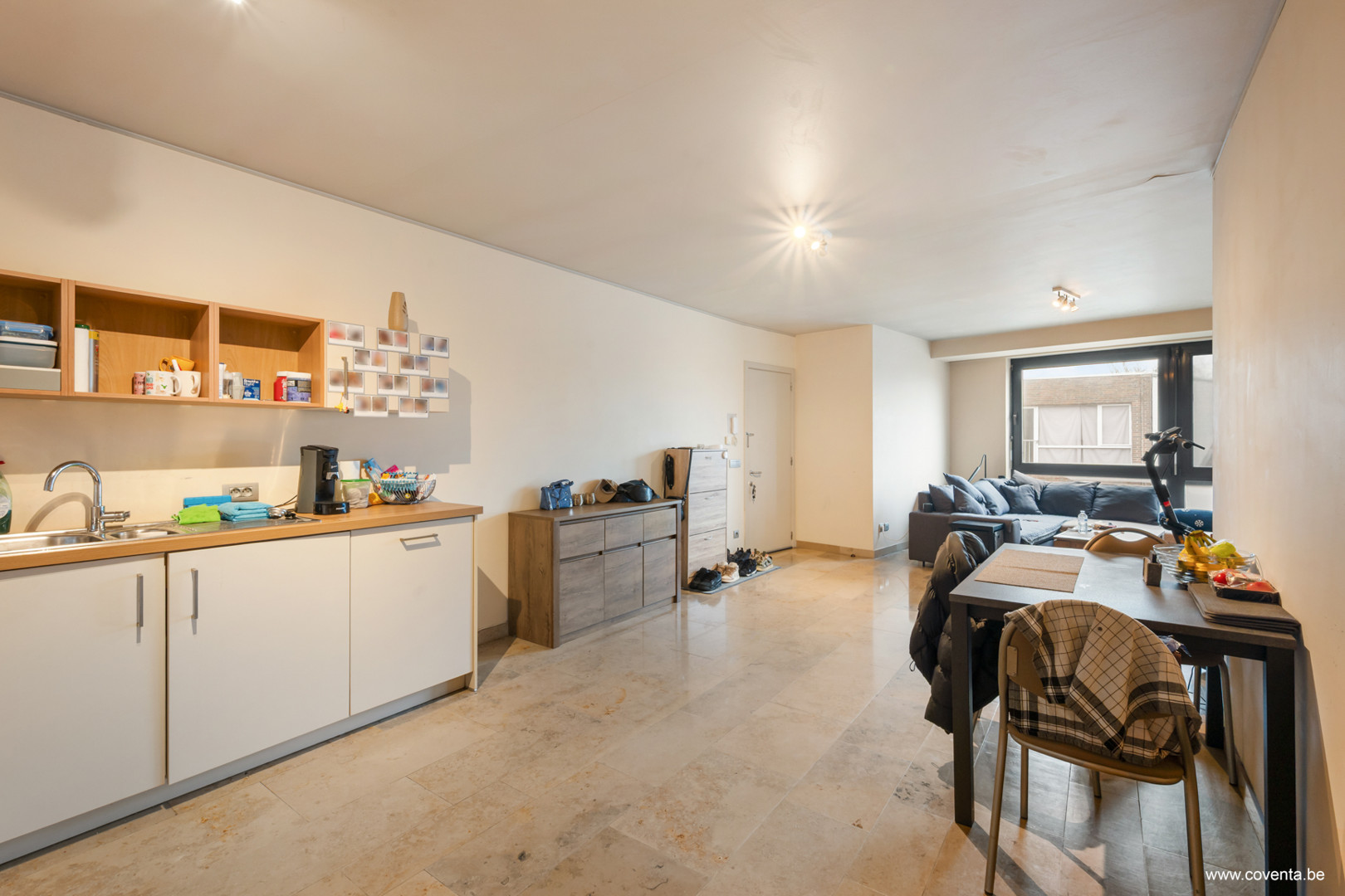 Centraal gelegen appartement met 2 slaapkamers en berging - foto 3