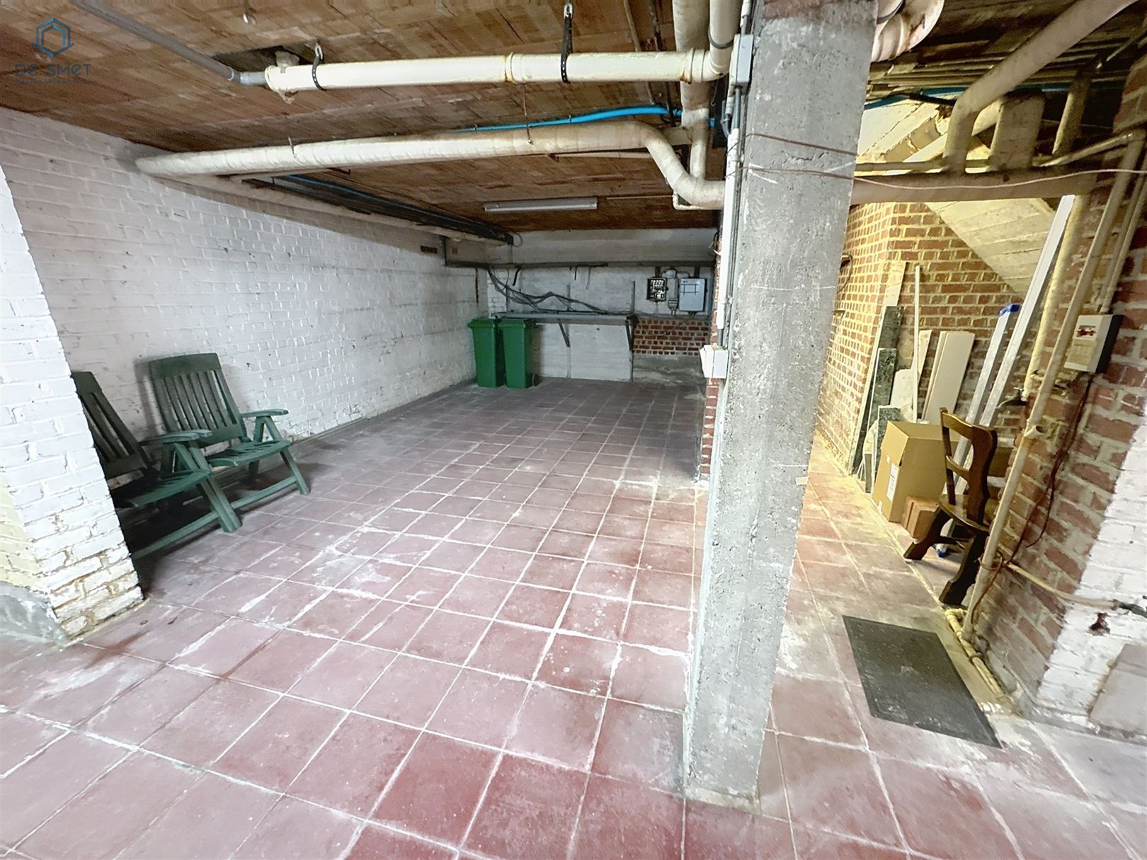 GARAGE FOR 2 CARS WITH STORAGE SPACE FOR RENT CENTRE GERAARDSBERGEN. - photo 4