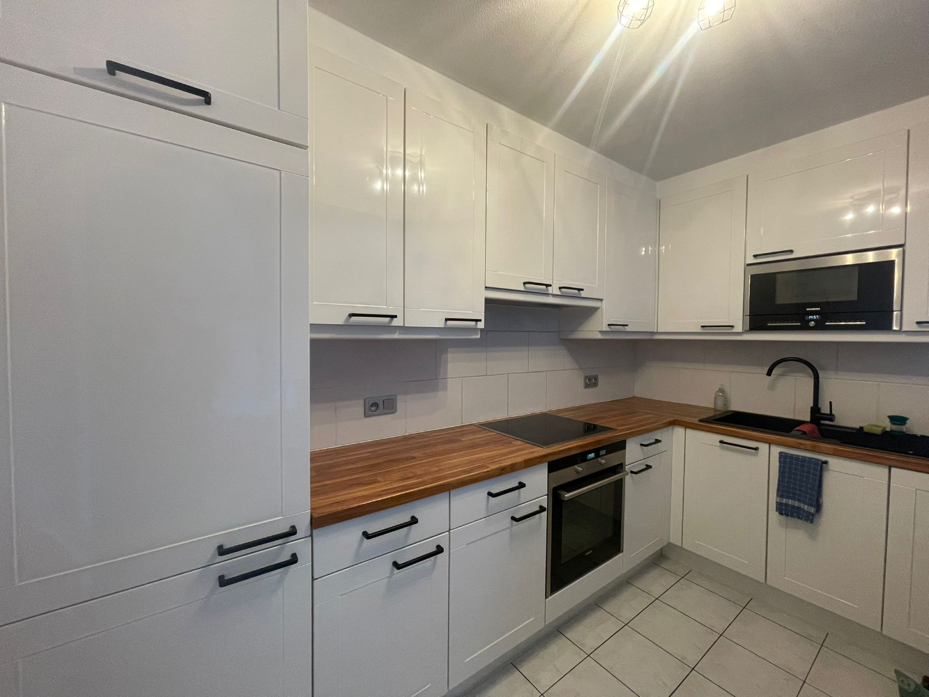 Gerenoveerd 2 slaapkamer appartement met zicht op de duinen - foto 4