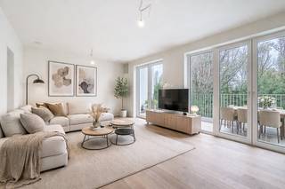 LiggingDit net opgeleverd appartement in het project Bloei bevindt zich op een strategische locatie in Sint-Denijs-Westrem. Met de fiets bereikt u...