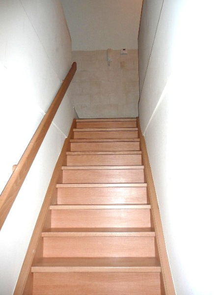 Centraal gelegen 1 slaapkamer-appartement met garage. - foto 4