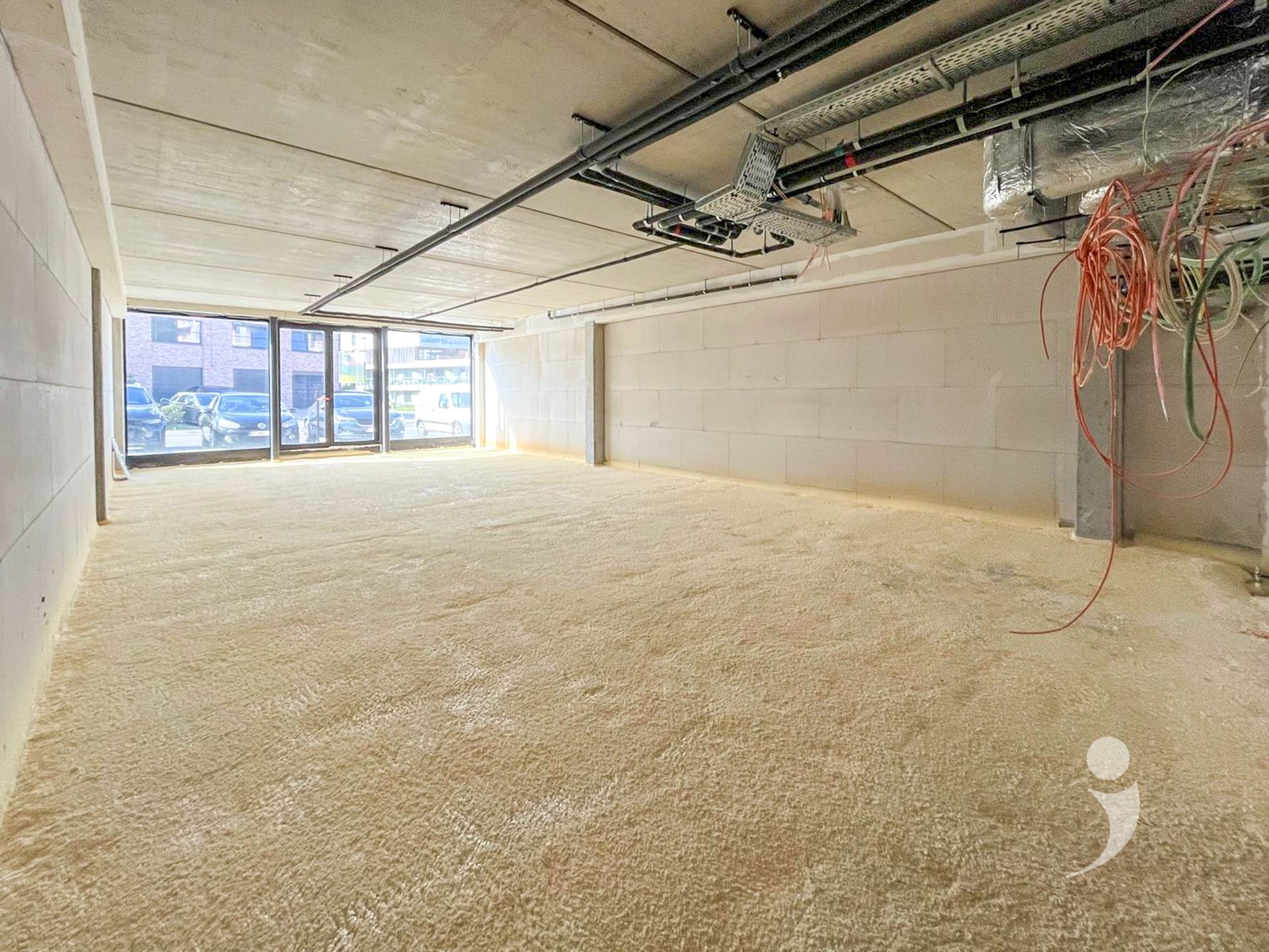 Commerciële ruimte te koop in nieuwbouwcomplex! - foto 5