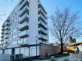 Heel mooi en ruim appartement met 3 slaapkamers en zicht op het Bruulpark.