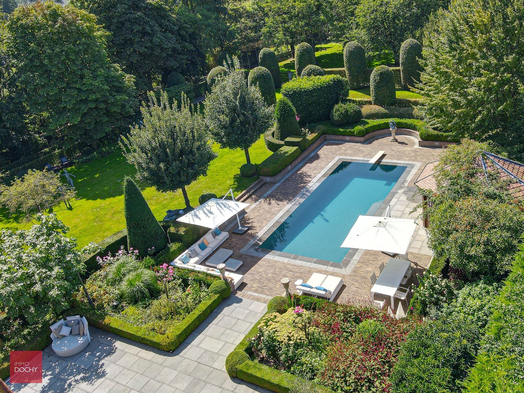 Ruim villa-landhuis met zwembad en poolhouse - foto 5