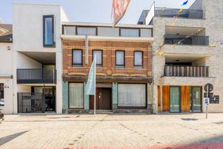 Dit voormalig wassalon op toplocatie in centrum Avelgem is de ideale investering die je kunt doen. Dit perceel is gelegen pal in het centrum met...