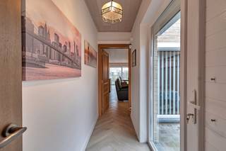 In Grammene, deelgemeente van Deinze bevindt zich deze instapklare gesloten bebouwing, initieel gebouwd in 2005, en gelegen in een aangename...