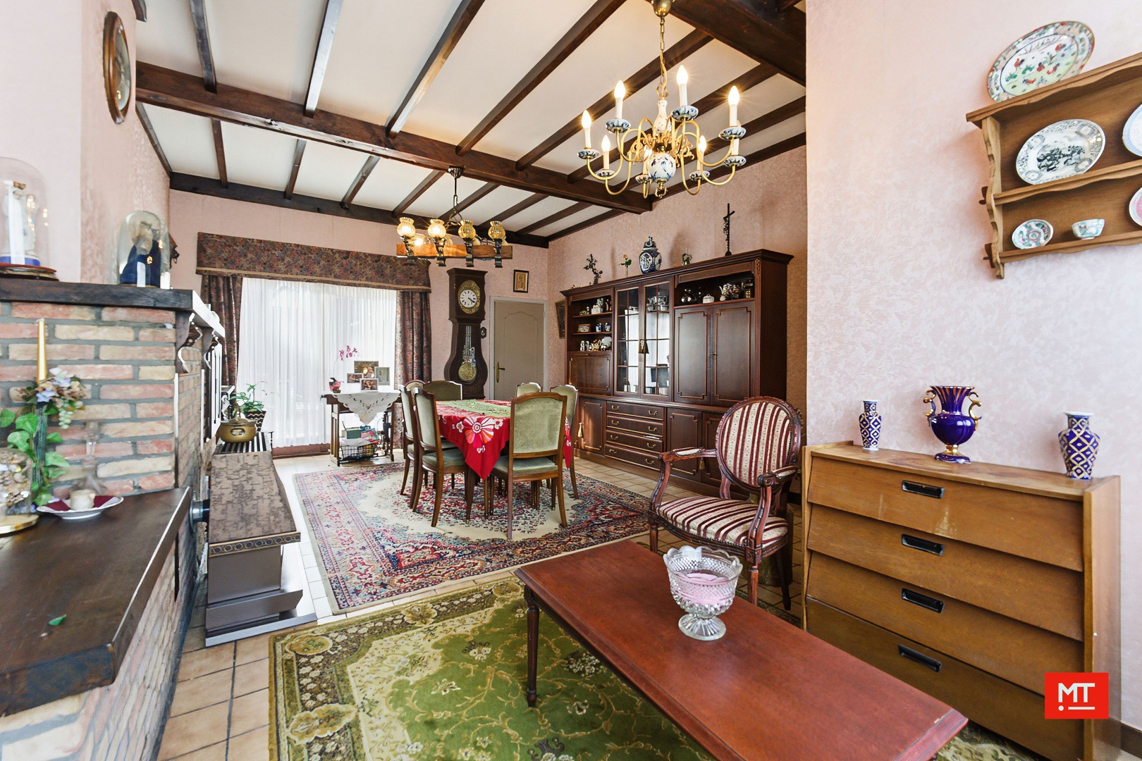 Te renoveren woning met 3 slaapkamers, Zuidgerichte tuin en garage in het centrum van Zonnebeke - foto 5