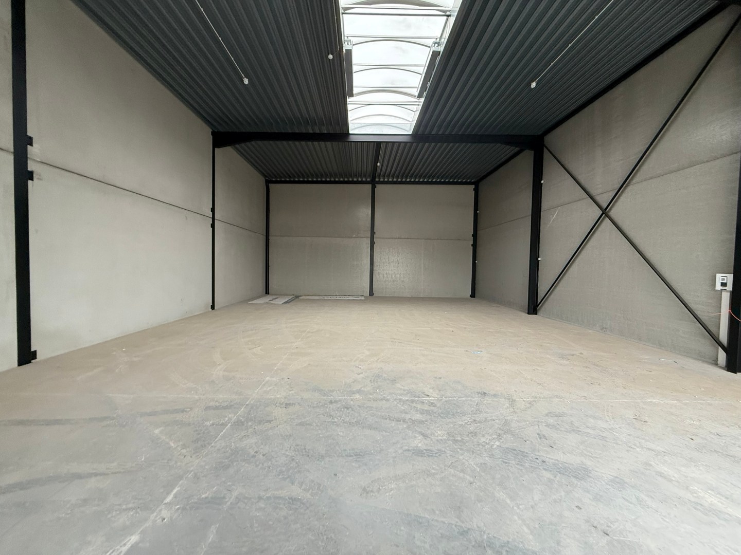 KMO-unit van 216 m² op een gunstige locatie in Tielt! - foto 4