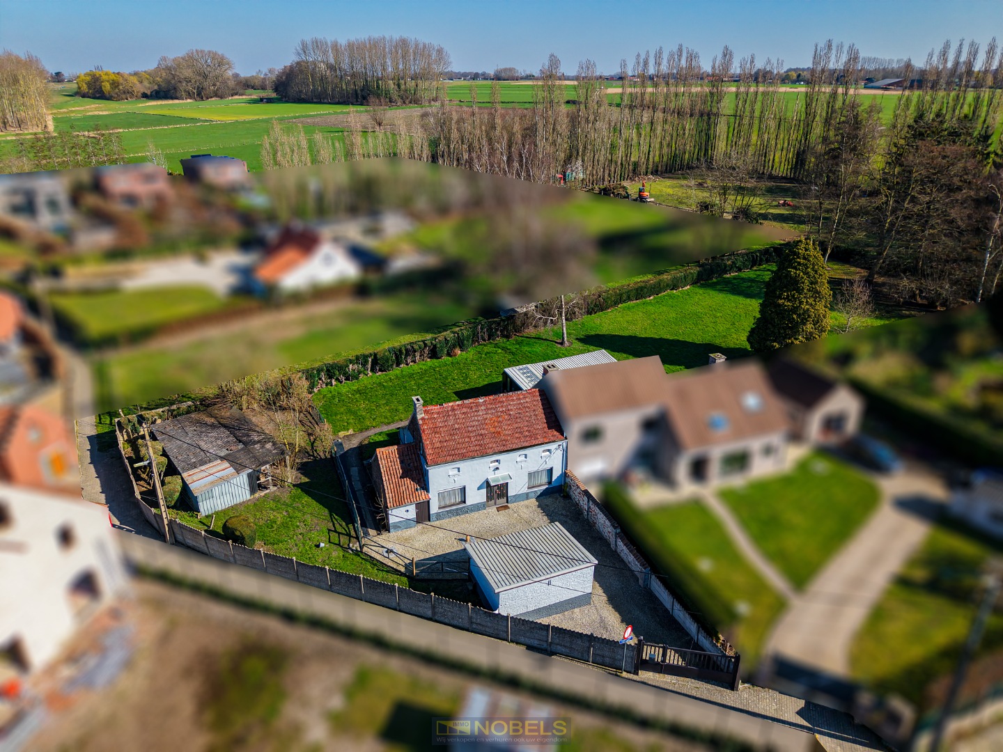 Te koop, te renoveren halfopen bebouwing op ruim perceel van 2220m² te Gavere! - photo 2