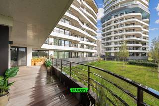 In de stijlvolle residentie THE WAVES SAND, gekend om haar tijdloze architectuur en duurzame afwerking, bevindt zich dit prachtige appartement...