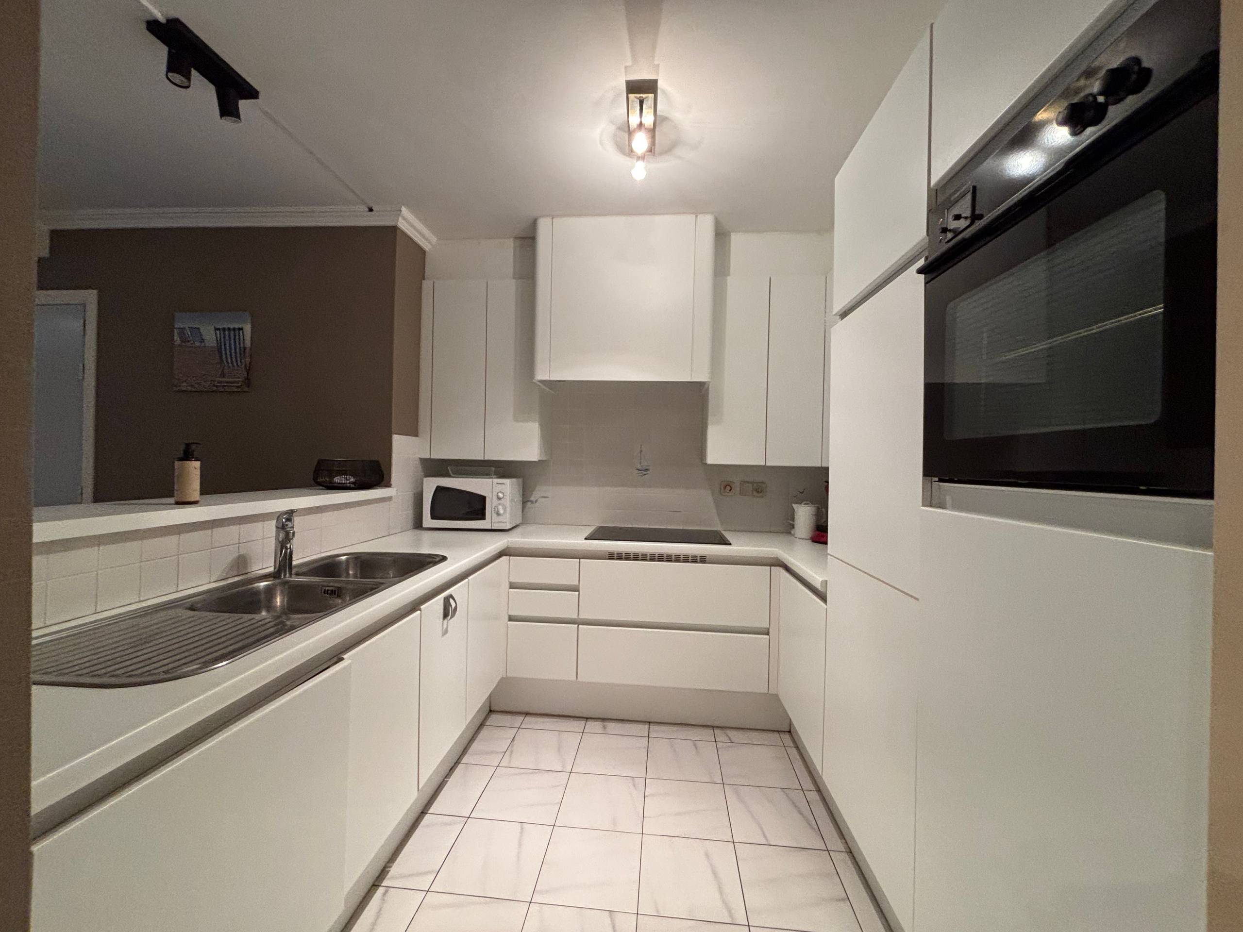 Ruim tweeslaapkamerappartement te Blankenberge - foto 4