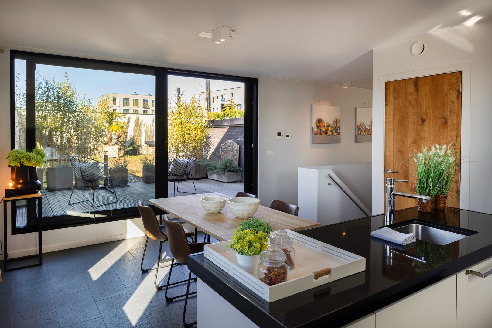 Knap duplex-appartement met mooie daktuin. - foto 1