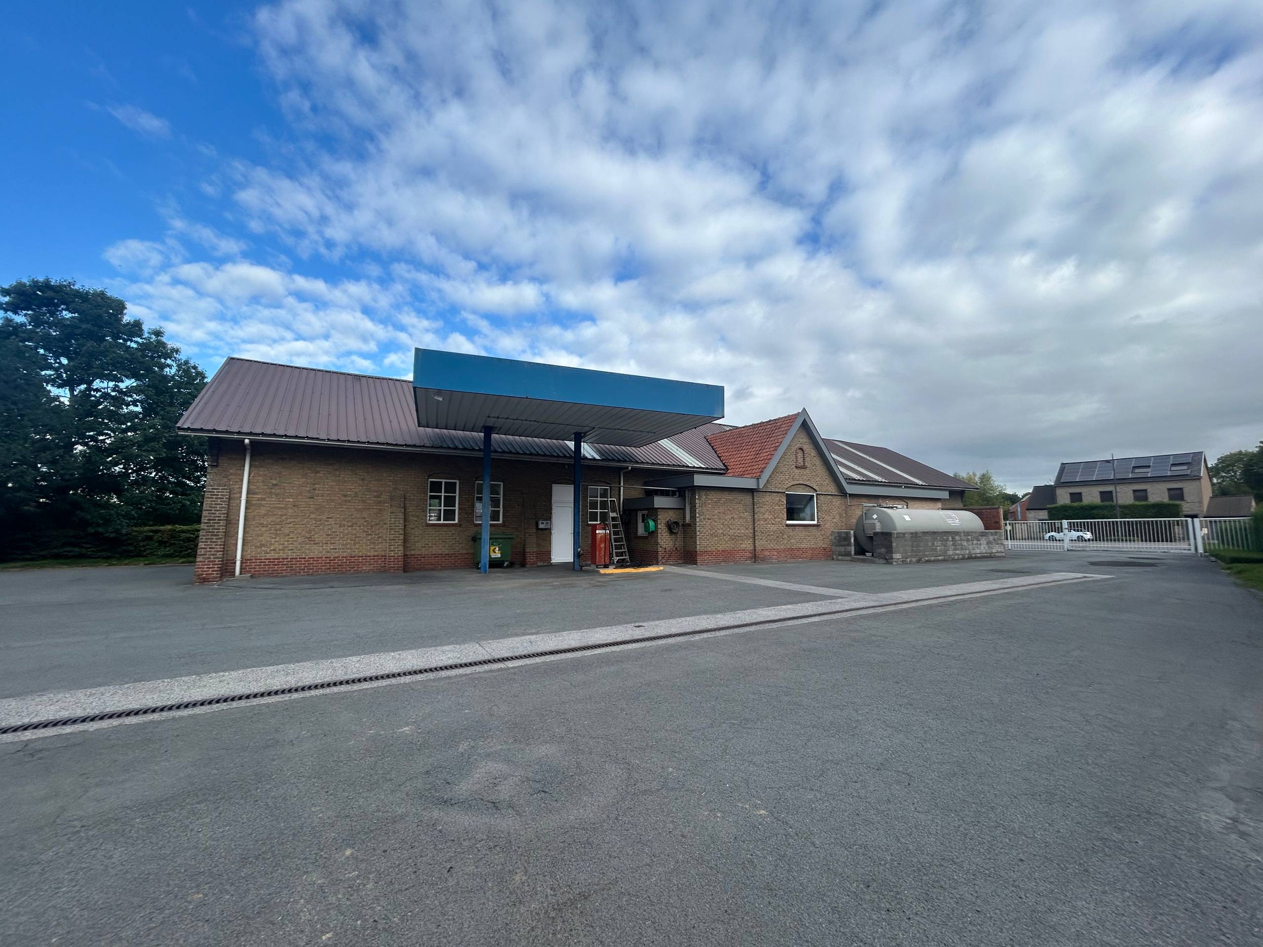 Commercieel goed gelegen loods van 400m² - foto 3