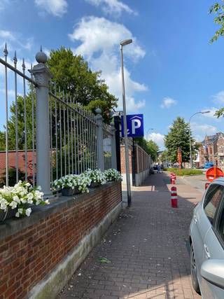 PARKING SOUTERRAIN dans le Q Parking, 8 unités disponibles immédiatement pour 30 000 € HT par place de parking.TRES BON EMPLACEMENT dans le centre...