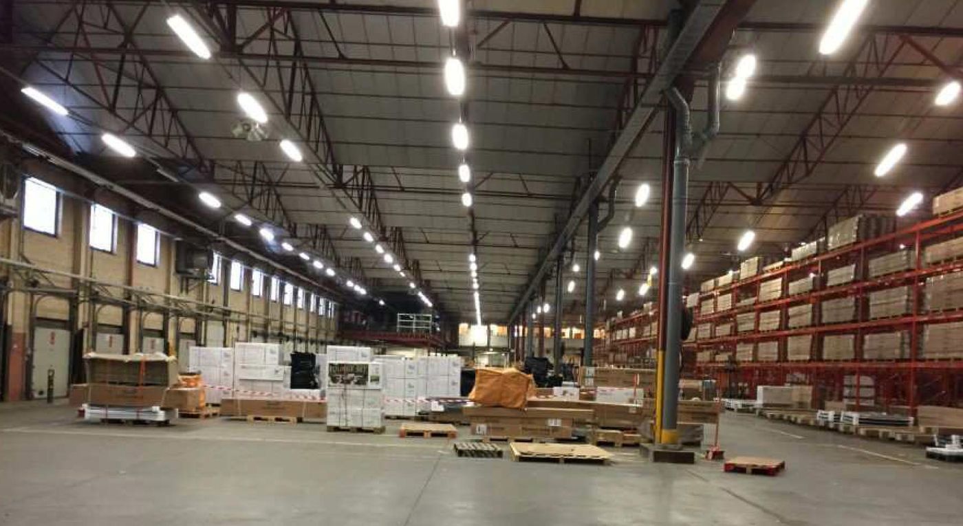 2,896 m² logistics warehouse close to E42/E19 - photo 4