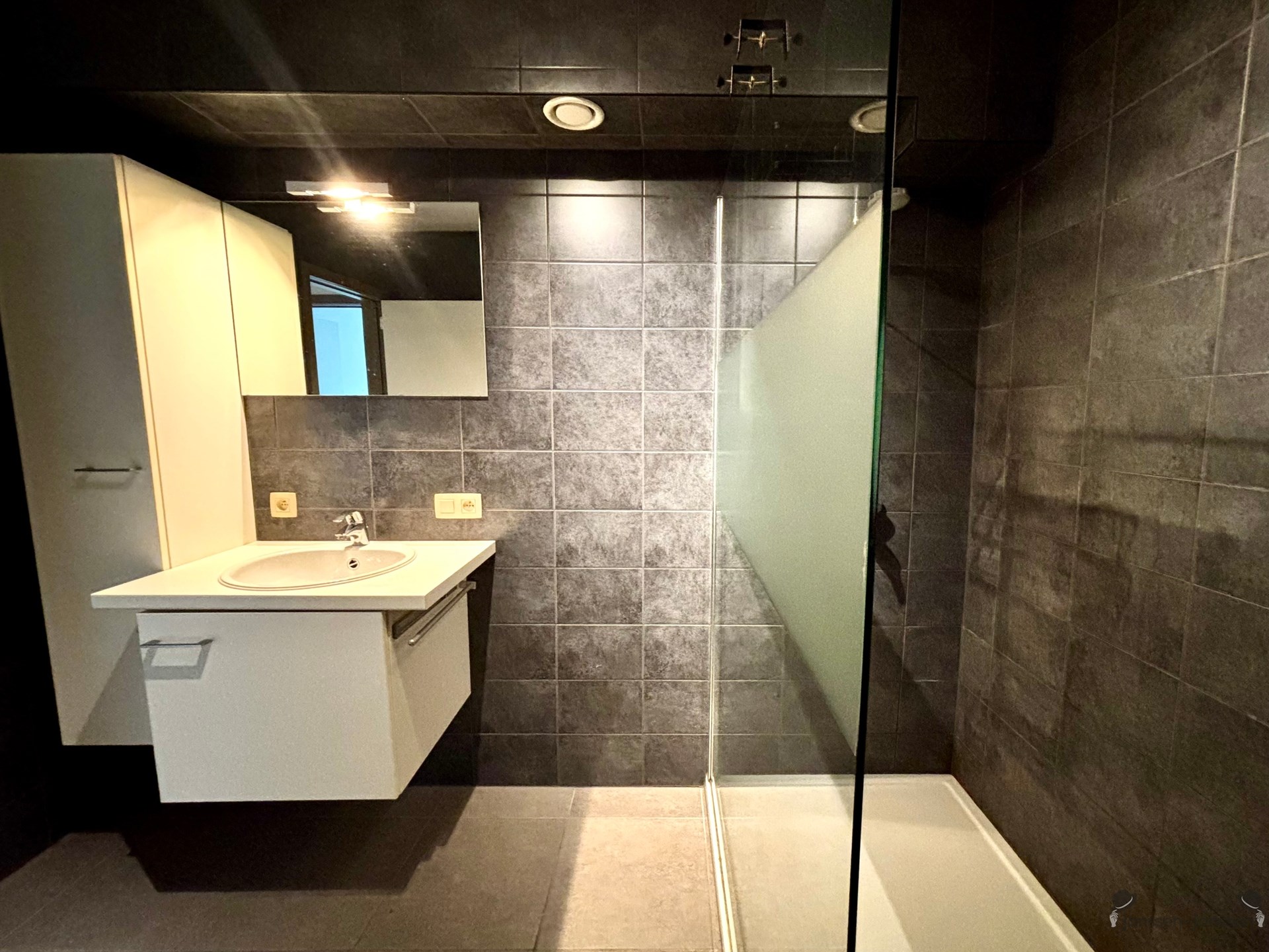appartement met 2 slaapkamers &amp; ruim terras - foto 5