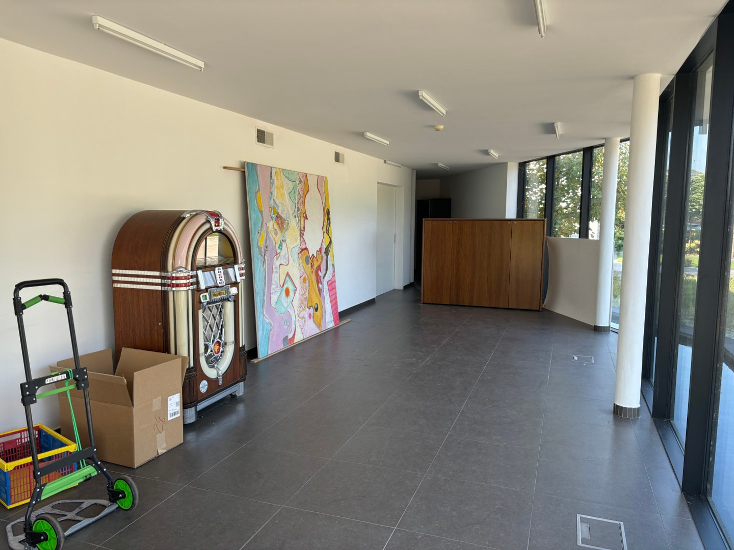 Modern kantoorgebouw - foto 2