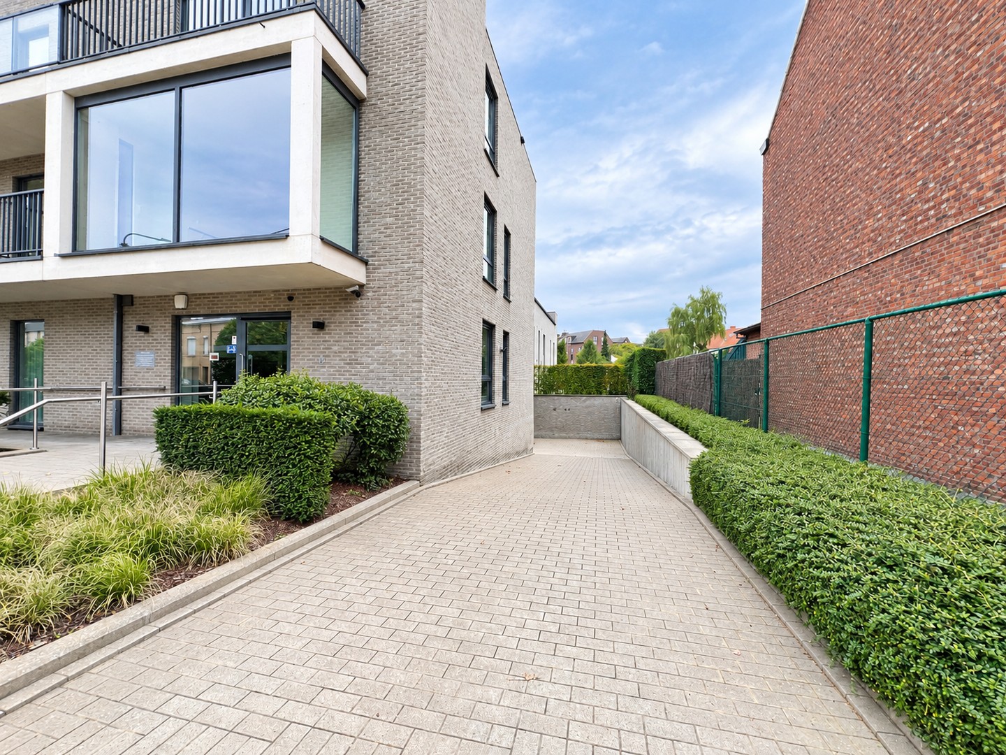 Garage te koop op centrale ligging in Rumbeke - foto 5