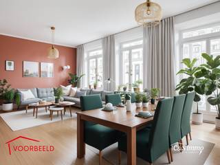 AANKOOP AAN 2% MOGELIJK<br />Op een boogscheut van het centrum van Antwerpen, hippe winkels, uitvalswegen & parken zoals Het Hof Van Leysen.️<br />De laatste veranderingen in de woning dateren van 2020 waarbij de ramen en stookolietank aangepakt werden. ️<br />De woning en de handelszaak hebben elk een eigen ingang en aparte meters voor elektriciteit en gas.<br />Gelijkvloers (103m²): Beschikt over een winkelruimte die momenteel wordt gebruikt als dag/nachtwinkel, een grote opslagruimte achterin en aansluitingen voor sanitaire voorzieningen. Verhuurrendement van 4% netto.<br />Eerste Verdieping: Twee slaapkamers (ca 21m² en 12m²) en een op te frissen badkamer.<br />Tweede Verdieping: Ingericht met een salon, eetkamer en een volledig uitgeruste keuken, allen voorzien van laminaatvloeren.<br />Derde Verdieping: Twee slaapkamers (ca 11m² en 8m²) en een grote hobbykamer (ca 44m²) met mezzanine, die veel mogelijkheden biedt. <br />Elke verdieping heeft hoge plafonds en profiteert van veel natuurlijke lichtinval. Daarnaast is de woning volledig onderkelderd.<br />De woning werd 40+ jaar gebruikt door de huidige eigenaar als gezinswoning, maar biedt ook uitstekende mogelijkheden voor een co-housing project. Met de juiste renovaties kan dit pand worden omgevormd tot een perfecte gedeelde woonruimte.<br />Huidige vraagprijs 555 000 euro.<br />P-score: C. G-score: C.