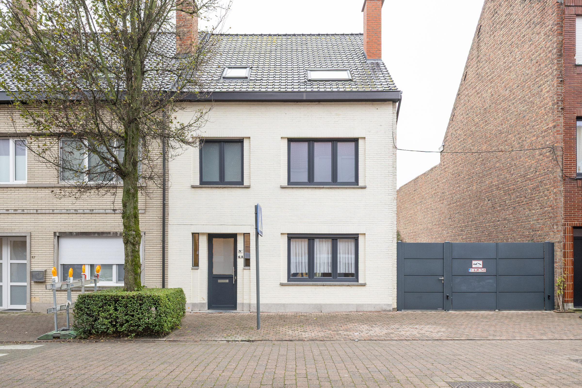 House for sale in Ostend with 4 bedrooms - photo 1