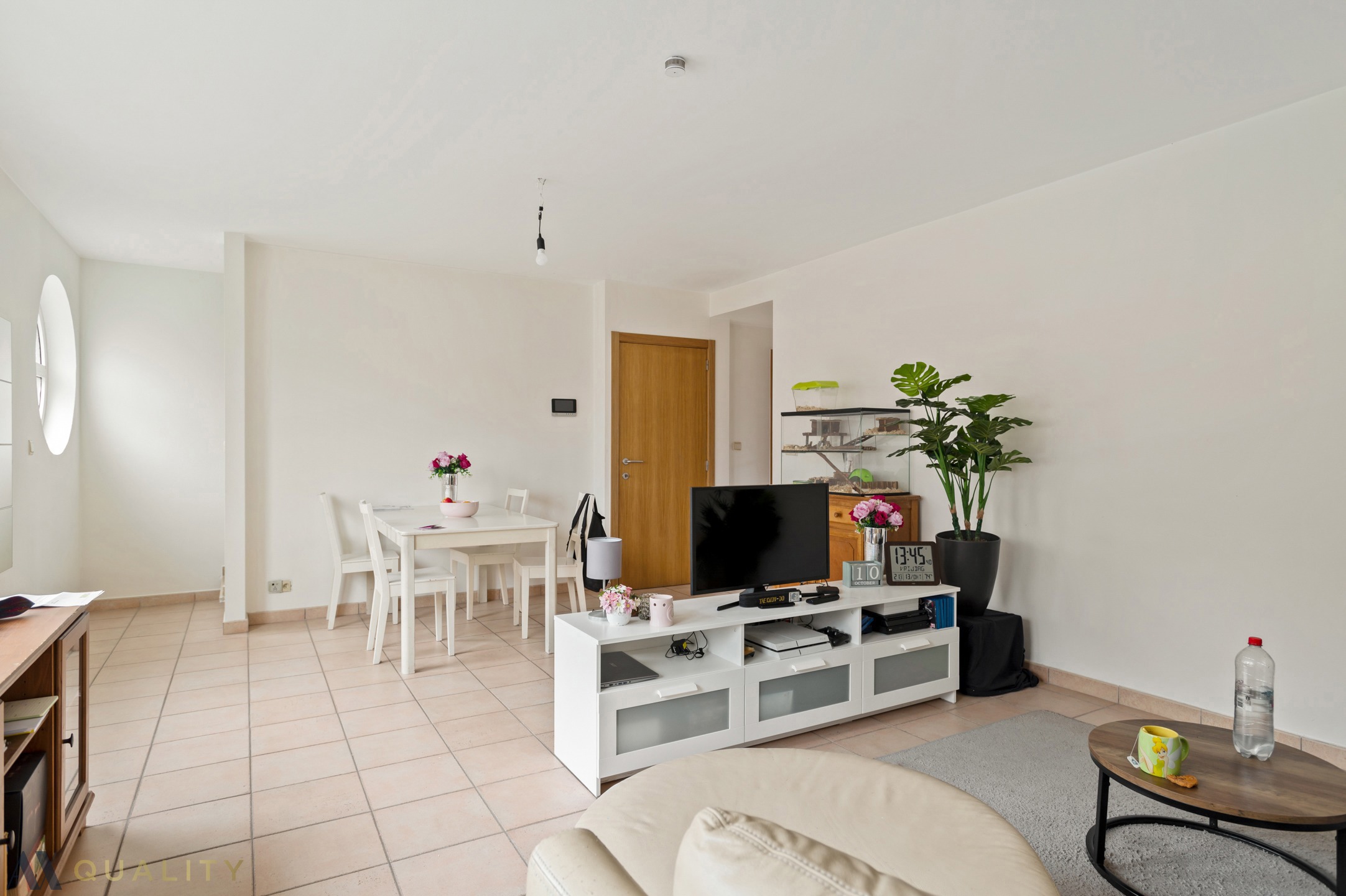 Centraal gelegen opbrengstgebouw met 2 appartementen (GLV met 1 slpk. en triplex met 3 slpk.) en 2 staanplaatsen - foto 5