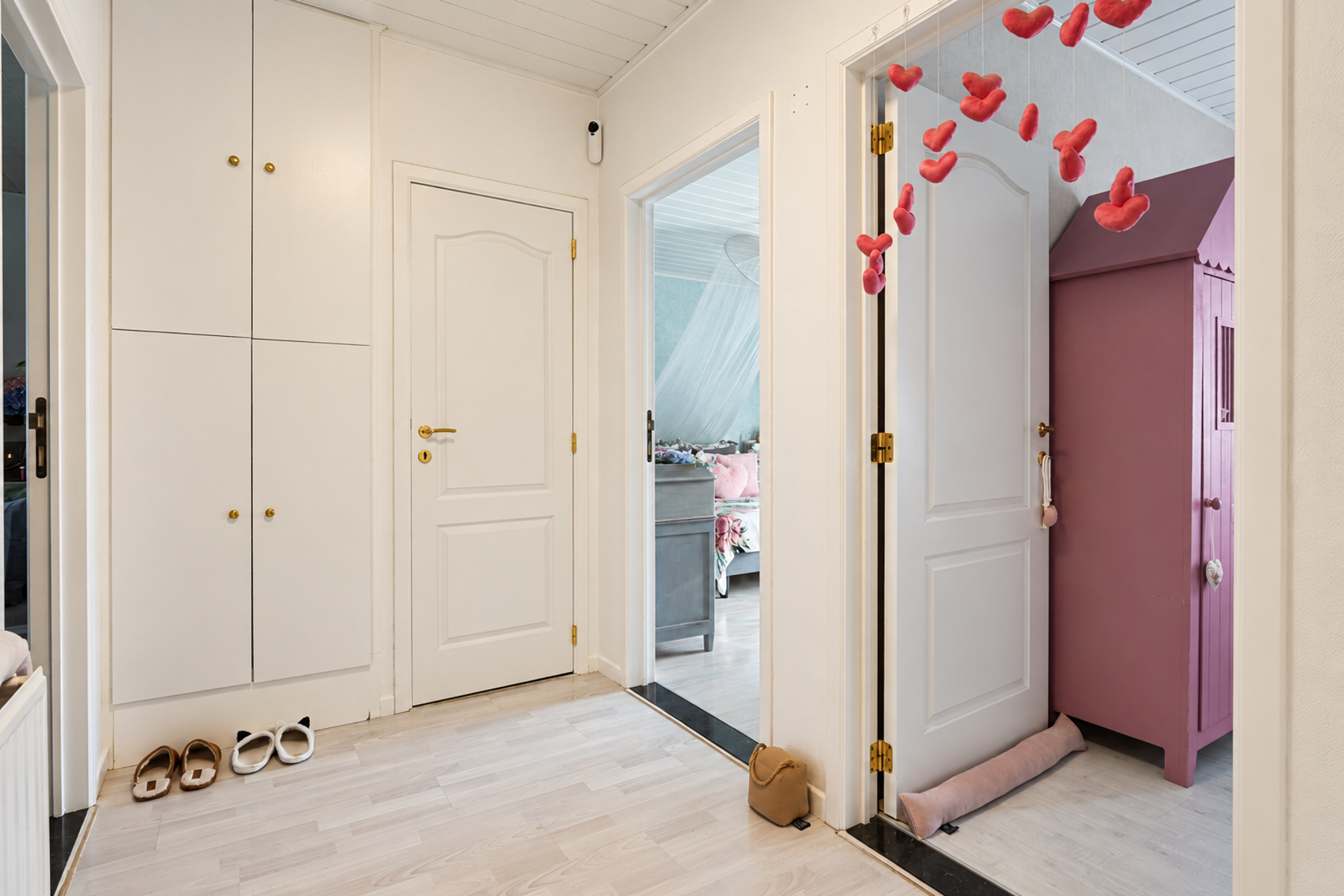 Verzorgd appartement met 2 slaapkamers en terras op een rustige locatie in Ekeren - foto 5