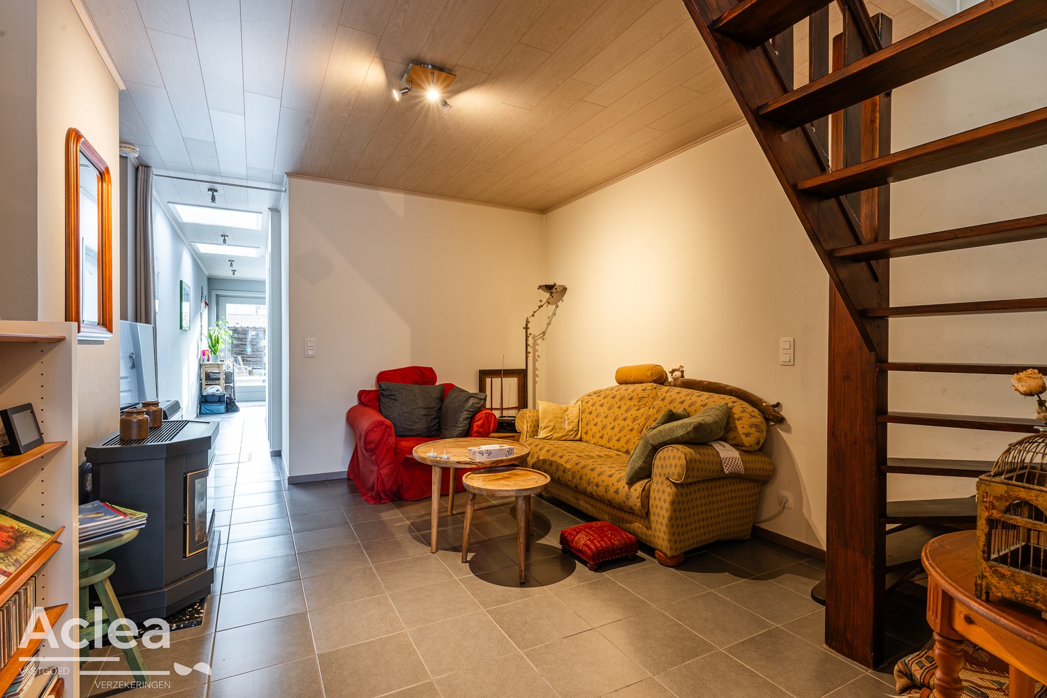 Goed gelegen woning met 3 slaapkamers én garage - foto 4