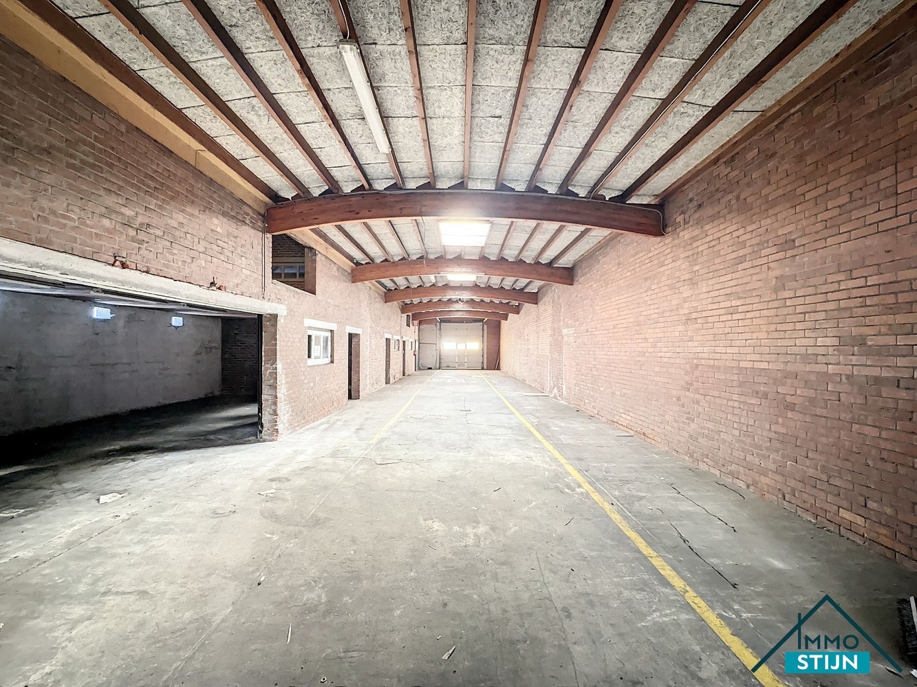 Magazijn op centrale ligging - foto 3