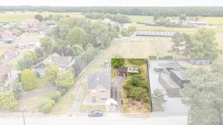 In het charmante Neerglabbeek, deelgemeente van Oudsbergen, vindt u deze bouwgrond op een rustige en groene locatie. Gelegen in een gezellige...