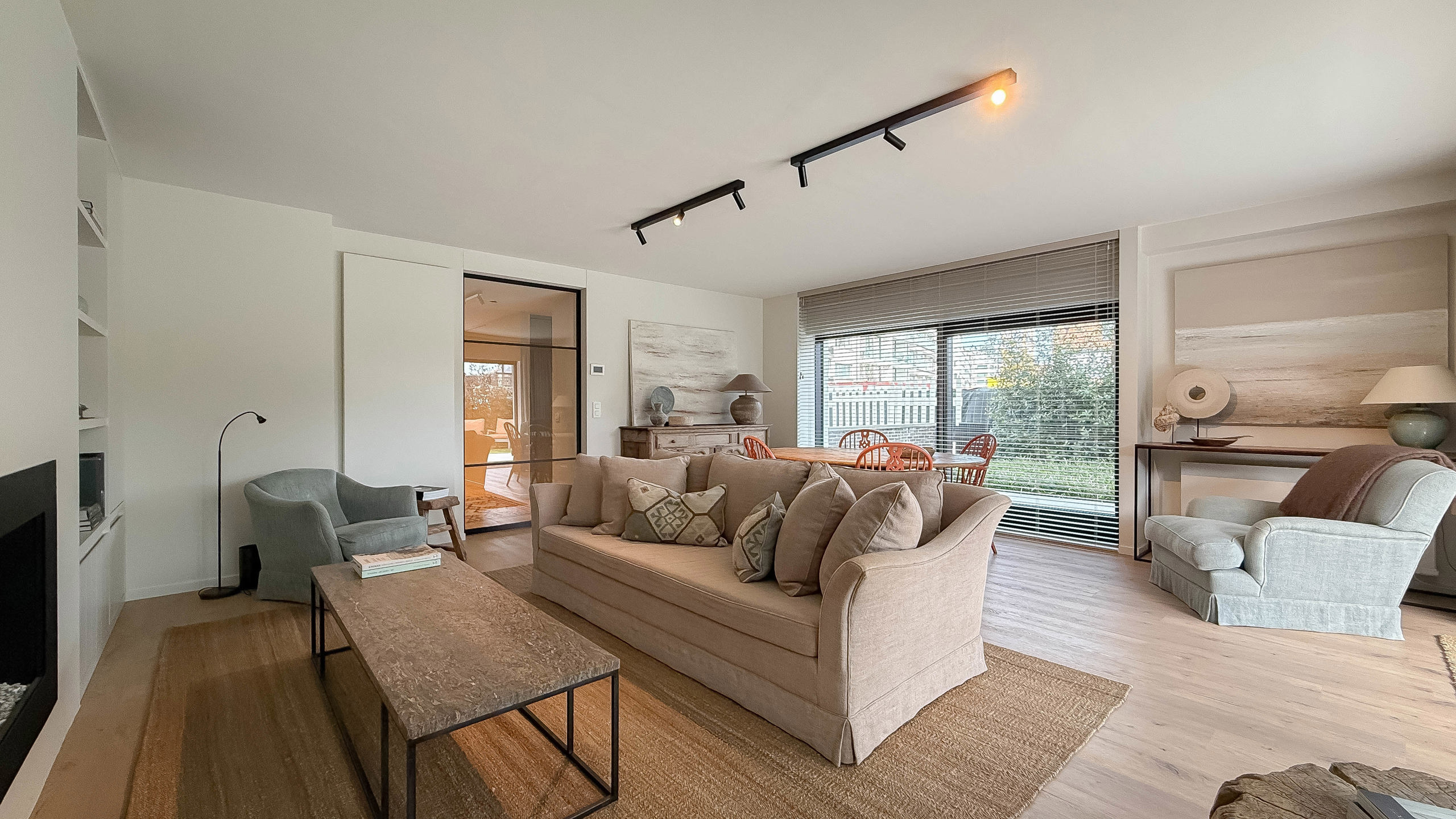 Uniek HOEKAPPARTEMENT met zonnige tuin in villaresidentie! - foto 5