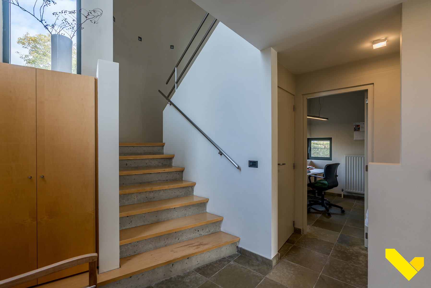 Moderne woning met karakter op een toplocatie. - foto 2