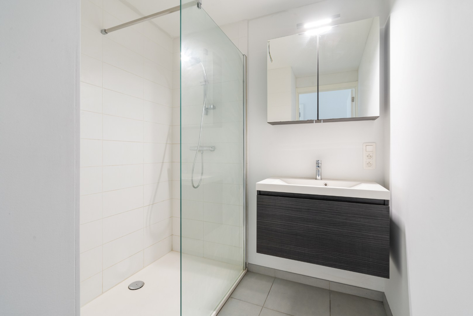 Energiezuinig nieuwbouwappartement met twee slaapkamers in Lokeren - foto 2