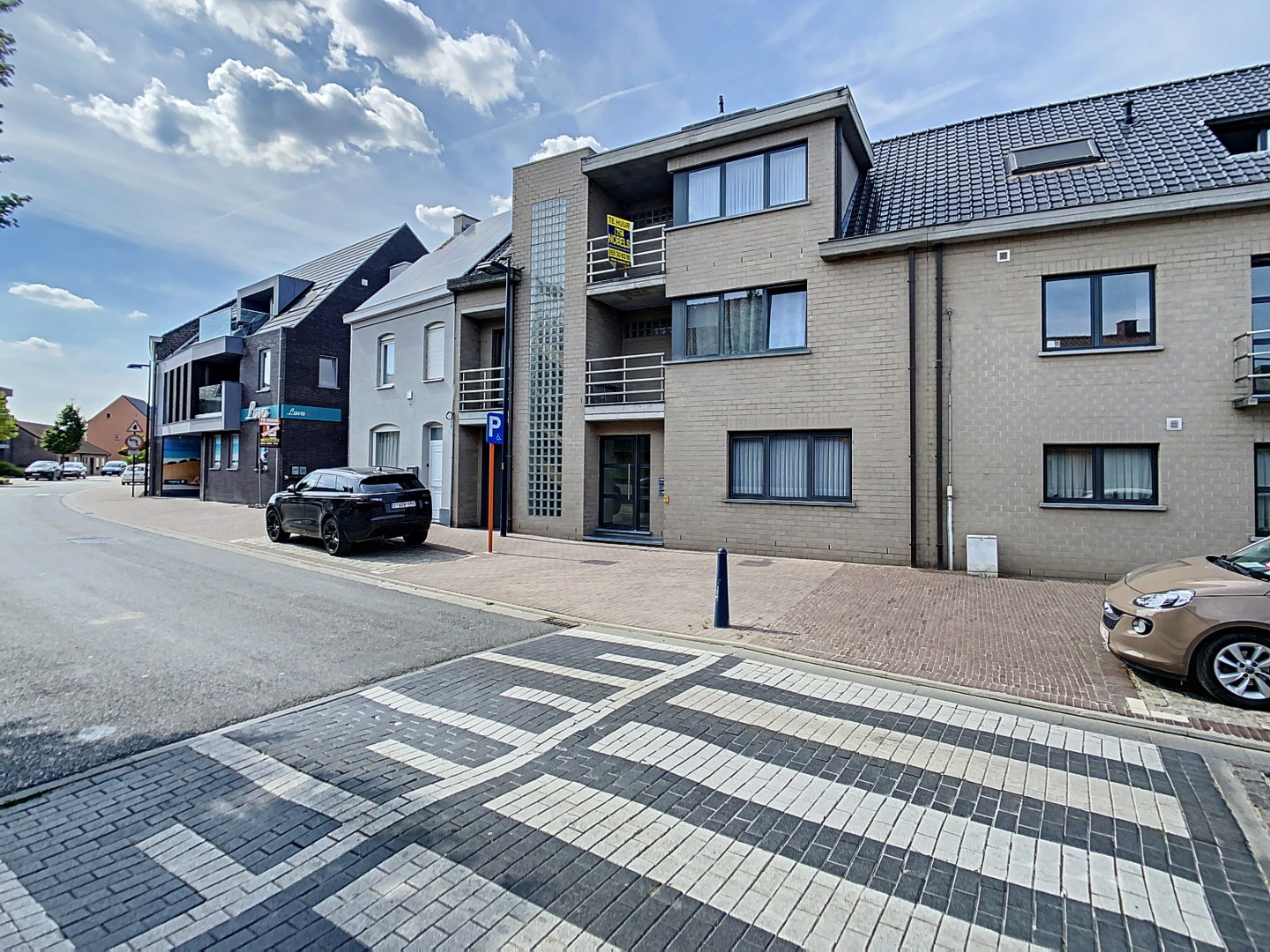 Te huur gezellig, instapklaar 2-slaapkamer appartement gelegen te Kluisbergen - foto 1