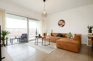 Op wandelafstand van de Markt: appartement met 2 slk - in een autovrije site midden in het groen (2,5 ha park) - mooi terras met...