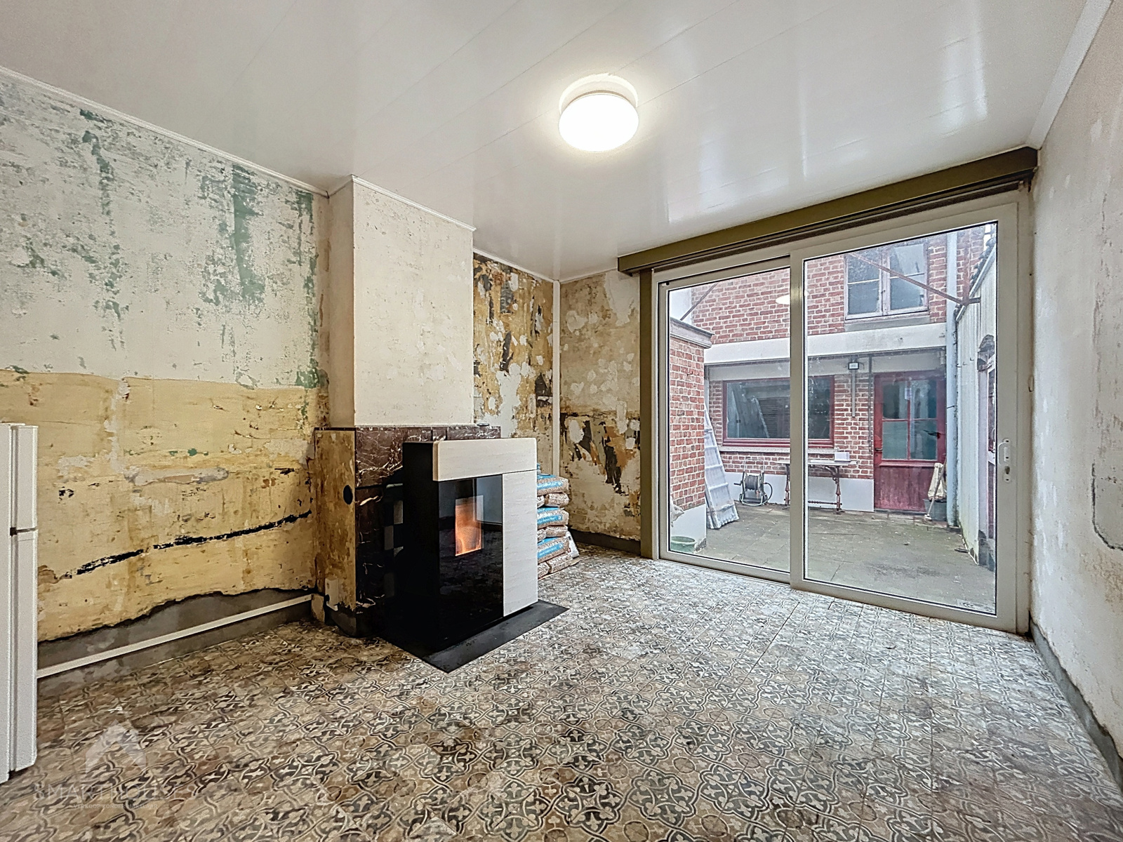 Charmante hoekwoning met garage in het hart van de stad - foto 4