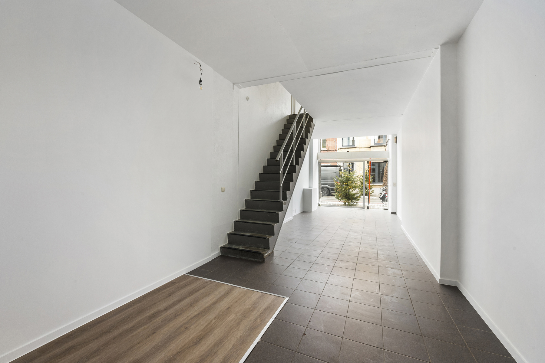 Rijwoning (2 slpks) met terras en inpandige garage - foto 4