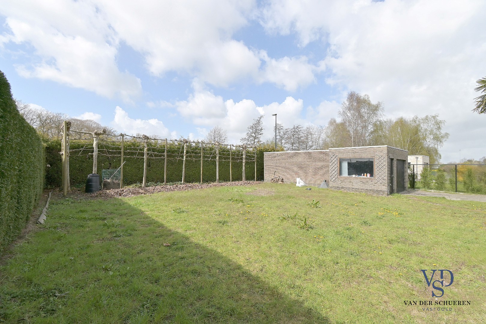 Tijdloze villa in residentiële wijk te Nazareth. - foto 3