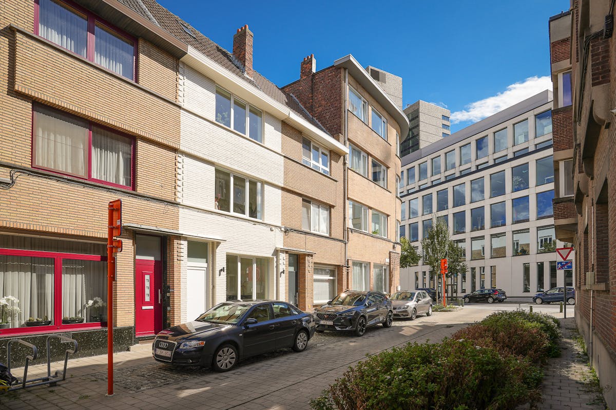 Gerenoveerde woning vlakbij station Gent-Sint-Pieters - foto 1