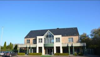 Commercial à vendre à Bilzen-Hoeselt