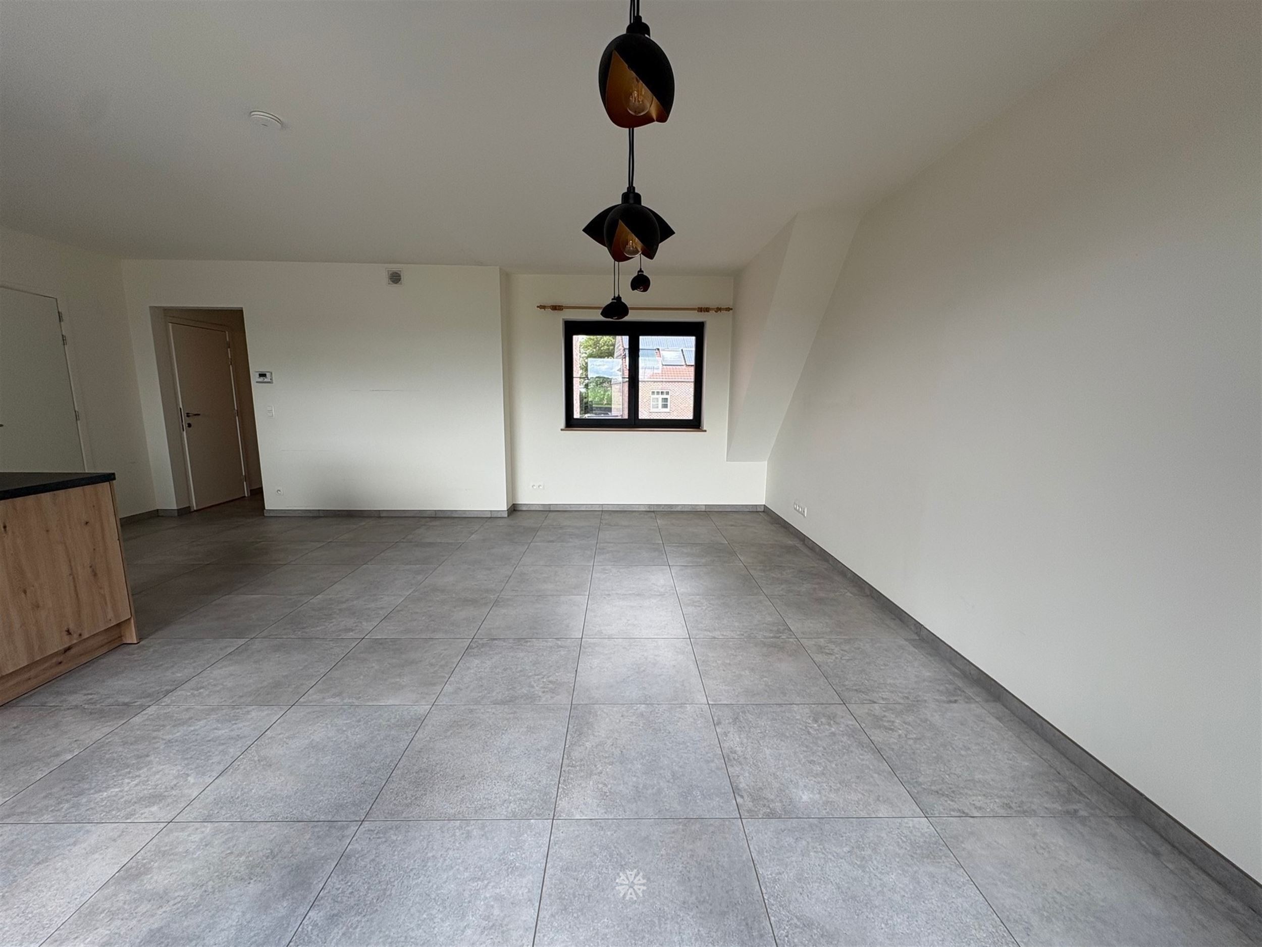 Ruim duplex appartement met 3 slaapkamers en terras in centrum Ouwegem - foto 5