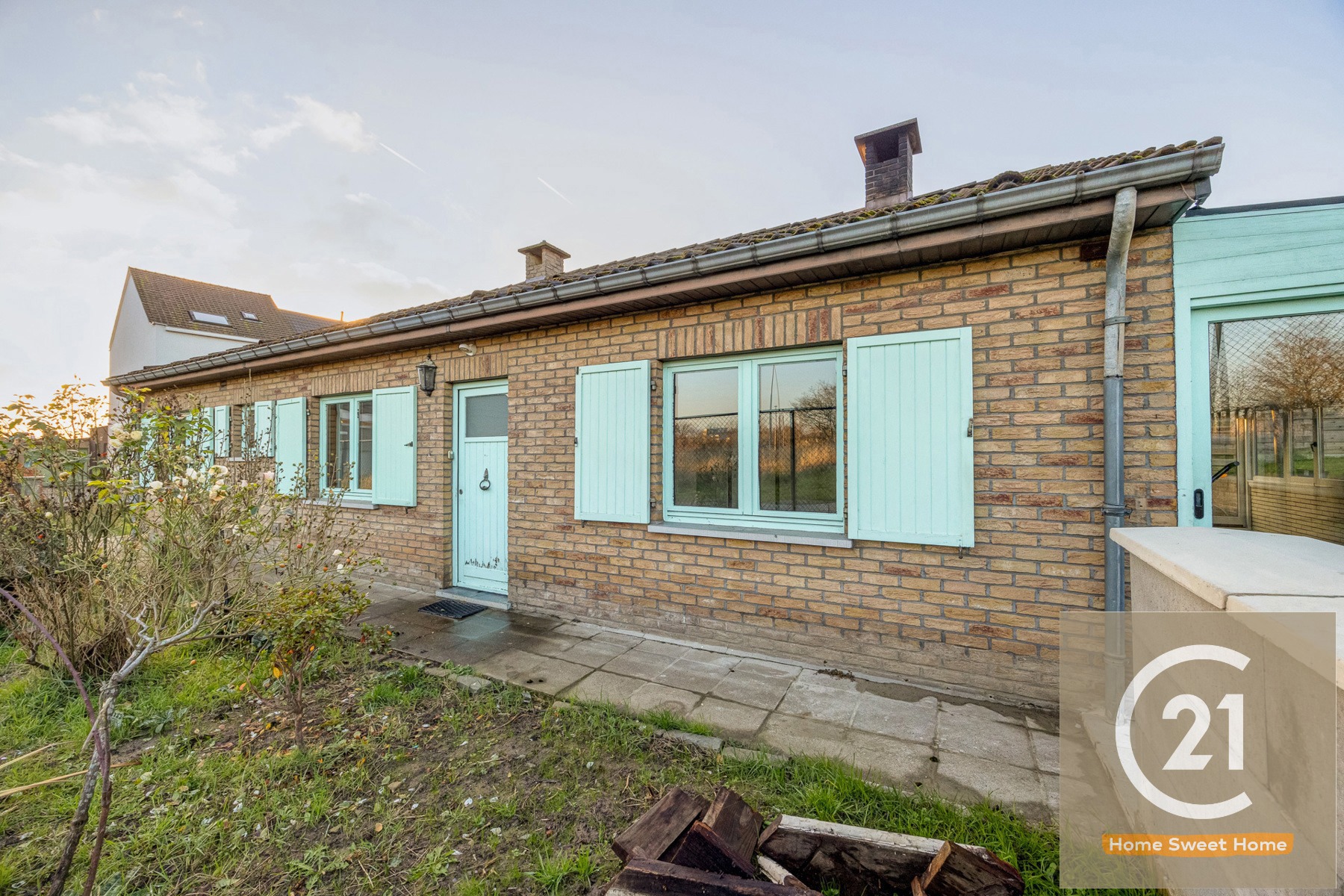 Op te frissen bungalow met grote tuin en garage in Koningslo - foto 2