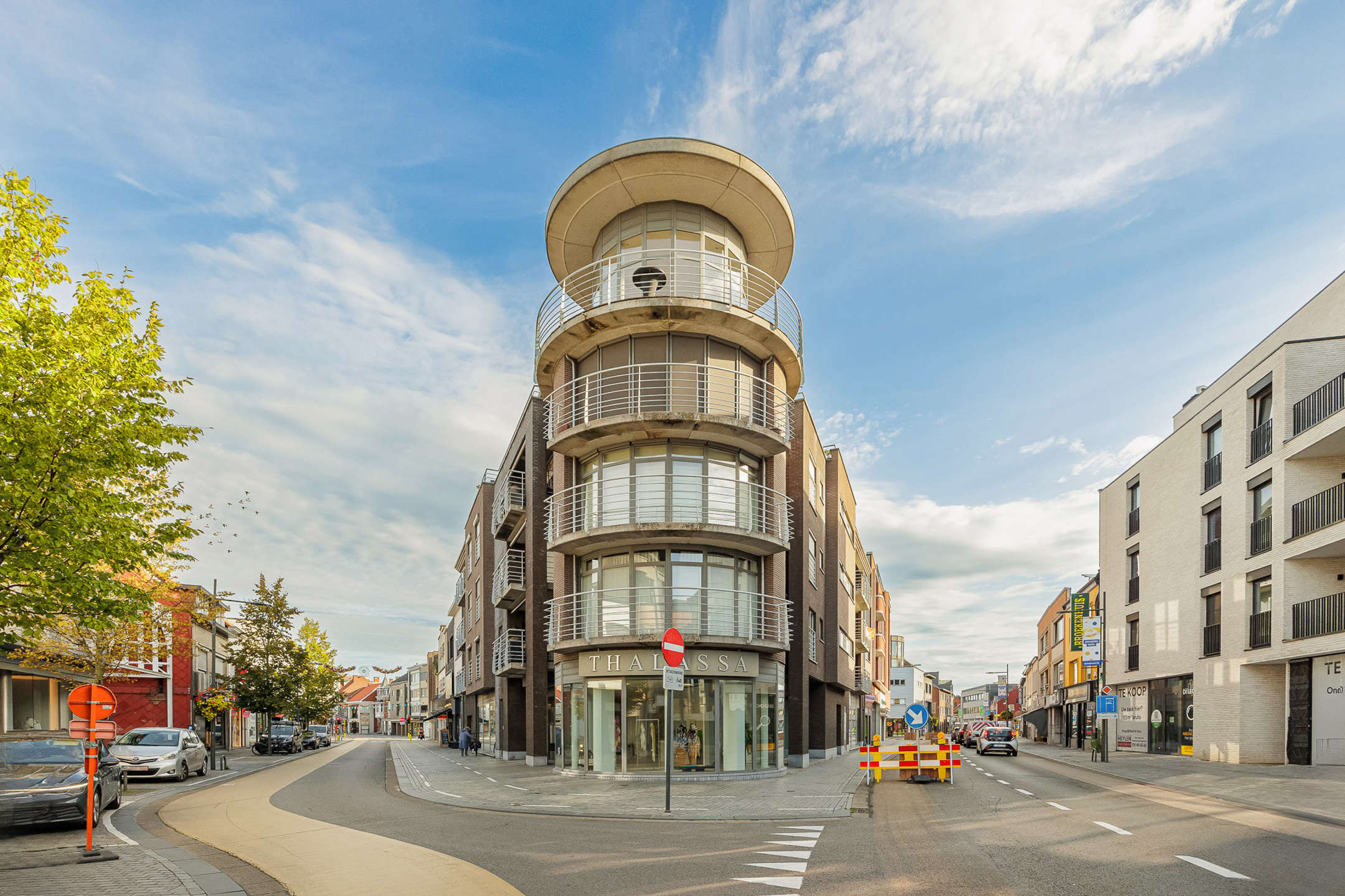 Commercial à vendre à Mol