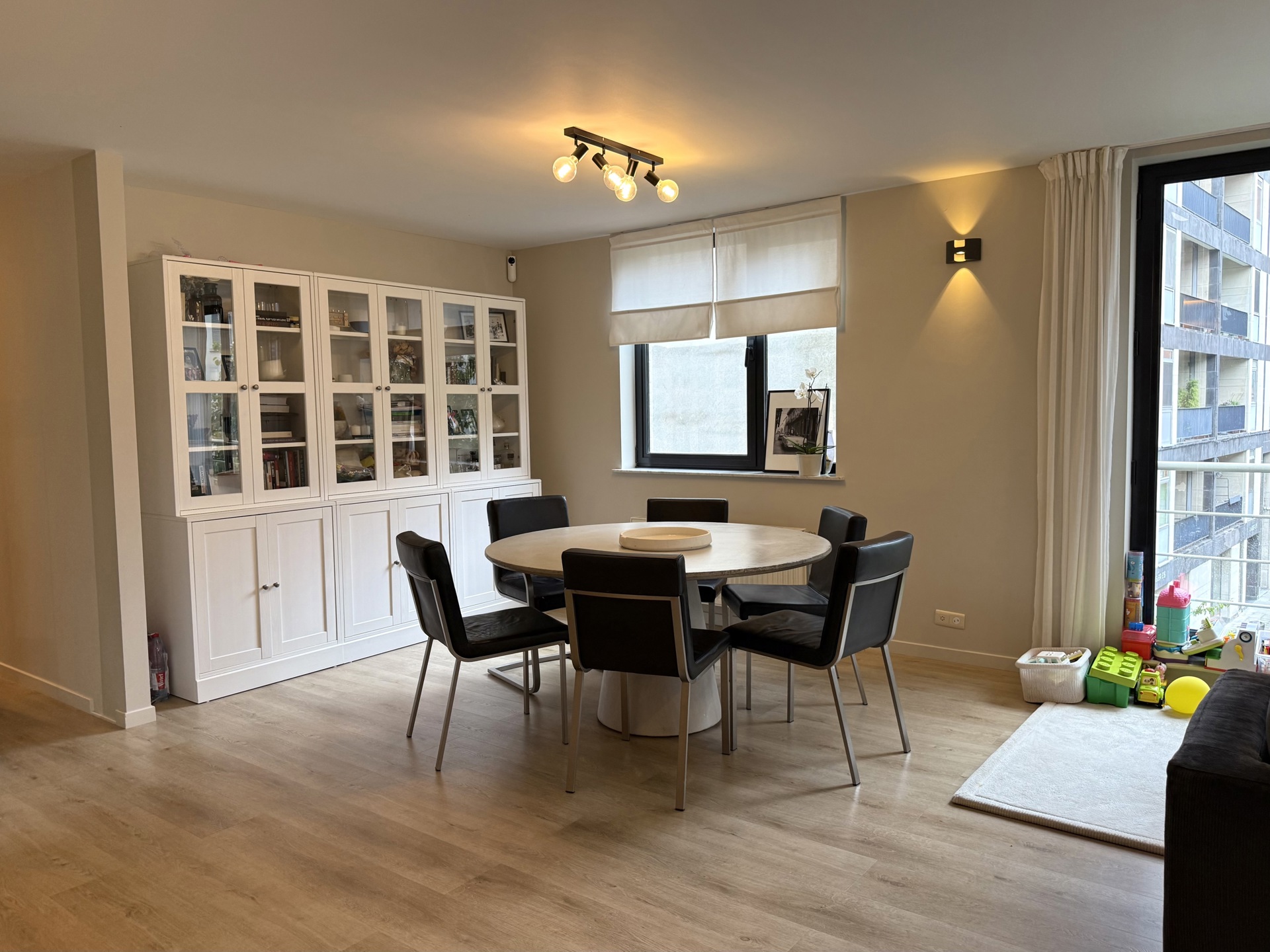 Apartment for rent in Antwerp with 3 bedrooms - photo 4