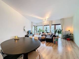 This cozy 2-bedroom apartment for rent in Antwerp is located on the 2nd floor of a well-maintained apartment building on the...