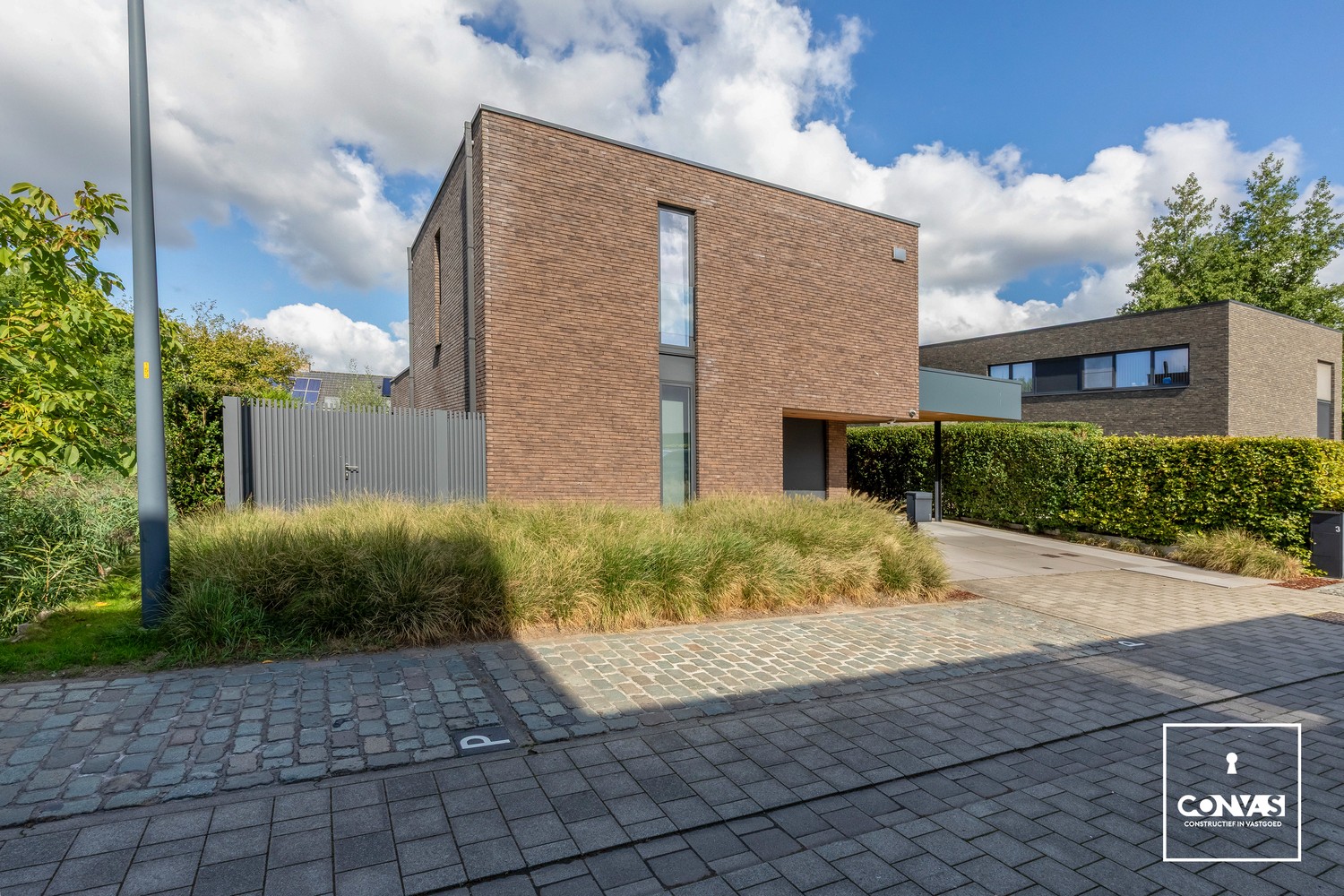 House for sale in Mariakerke with 3 bedrooms - photo 2