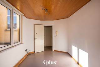 Op zoek naar een centraal gelegen appartement op wandelafstand van station Gent-Sint-Pieters? Dit charmante éénslaapkamerappartement is ideaal...
