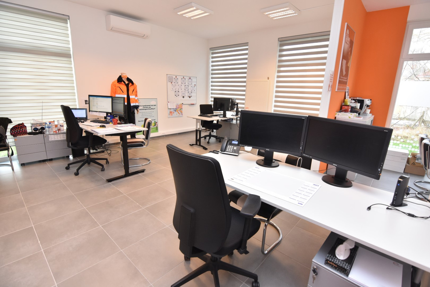CENTRAAL GELEGEN KANTOORRUIMTE 110M2 - foto 3